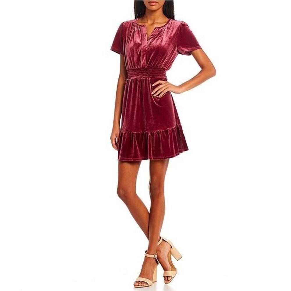 City Vibe Velvet Smocked Waist Skater Dress size L